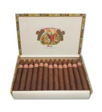 Lot 100 - Romeo y Julieta Piramides