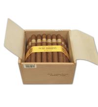 Lot 109 - Por Larranaga Petit Coronas 