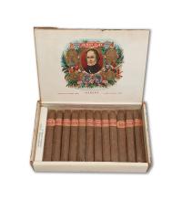 Lot 124 - Henry Clay Conchas de Regalia