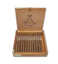 Lot 13 - Montecristo Joyitas 