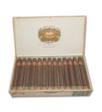 Lot 142 - H.Upmann Mirables 