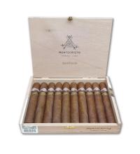 Lot 209 - Montecristo Grand Edmundo