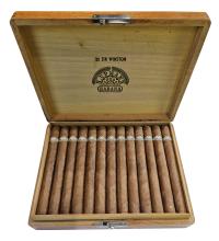 Lot 231 - H.Upmann Sir Winston