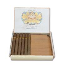 Lot 305 - H. Upmann Pepitas 