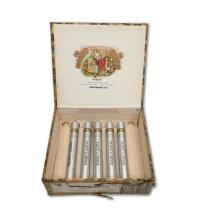 Lot 337 - Romeo y Julieta Churchills 