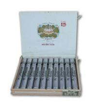 Lot 351 - H. Upmann Monarchs