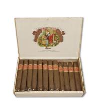 Lot 39 - Romeo y Julieta Celestiales Finos