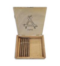 Lot 420 - Montecristo Joyitas 