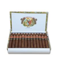 Lot 430 - Romeo y Julieta Petit Piramides 