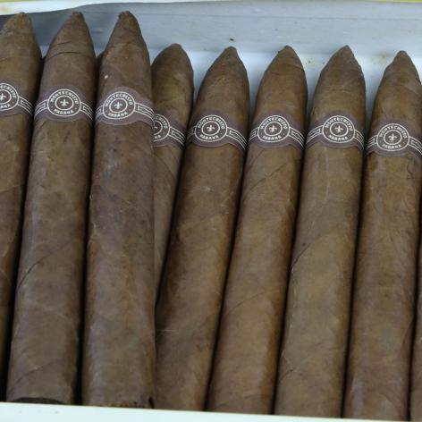 Lot 101 - Montecristo No. 2