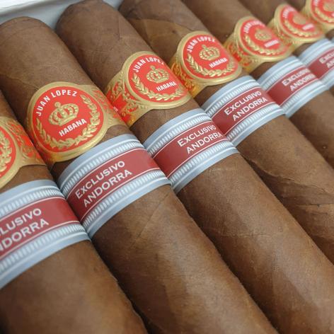 Lot 102 - Juan Lopez Malecon