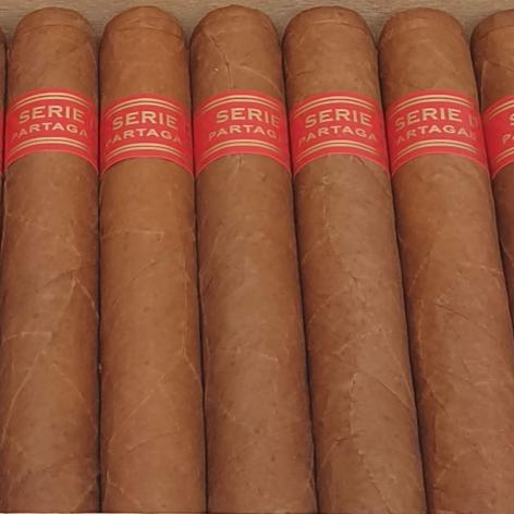 Lot 102 - Partagas Serie D No.4 