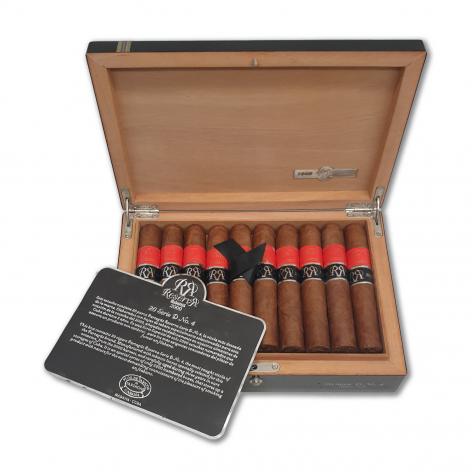 Lot 103 - Partagas Serie D No.4 Reserva