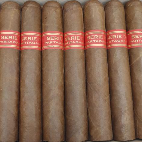 Lot 104 - Partagas Serie D No.4