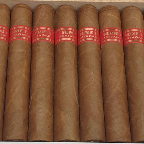 Lot 105 - Partagas Serie E No. 2