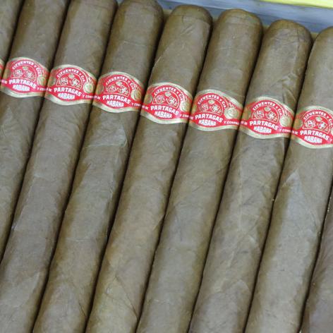 Lot 109 - Partagas Lusitanias