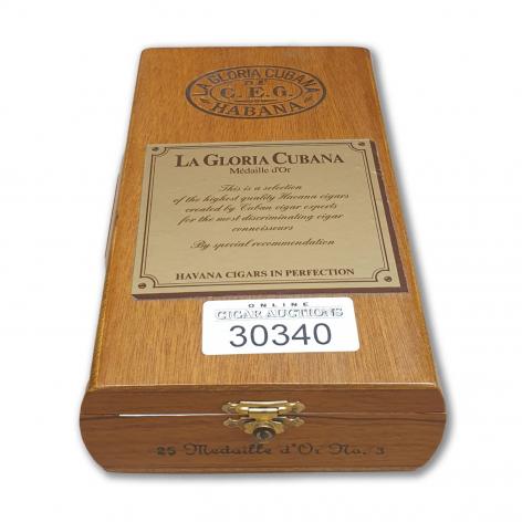 Lot 10 - La Gloria Cubana Medaille d&#39;Or No. 3