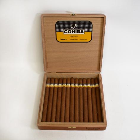 Lot 111 - Cohiba Lanceros