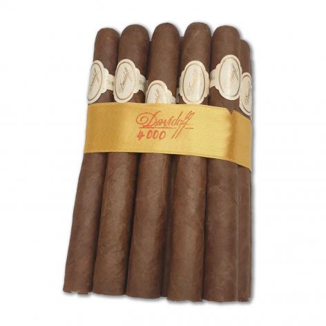 Lot 111 - Davidoff 4000