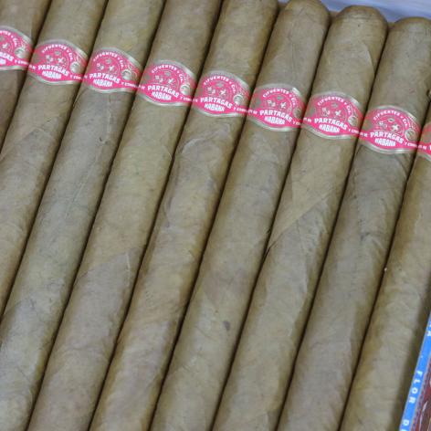 Lot 112 - Partagas Lusitanias