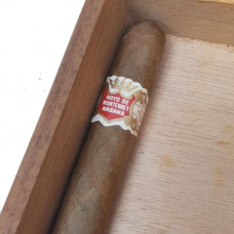 Lot 118 - Dunhill Hoyo de Monterrey Dunhill Seleccion No. 531