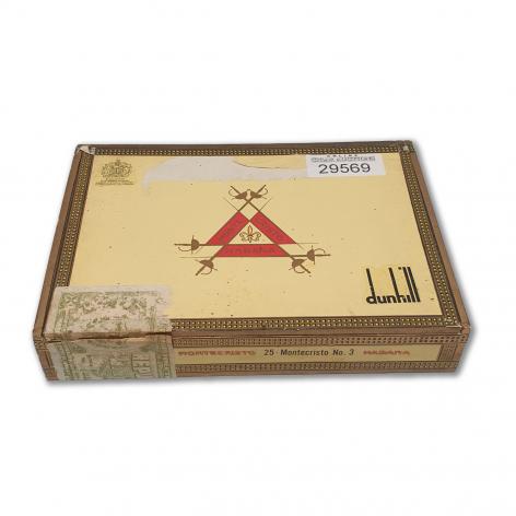 Lot 119 - Dunhill Montecristo No. 3 