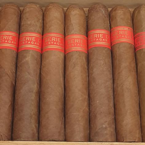 Lot 11 - Partagas Serie D No.4