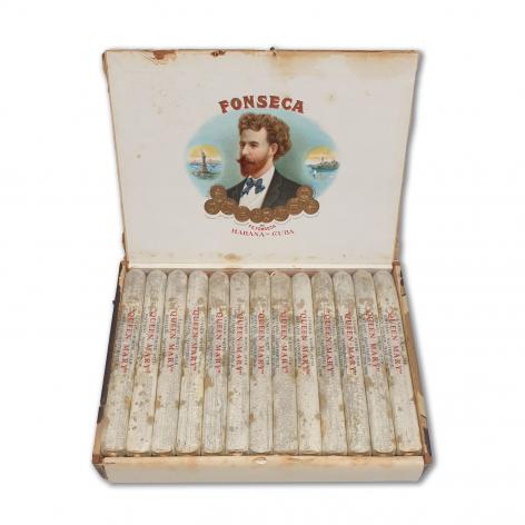 Lot 122 - Fonseca &#34;Queen Mary&#34; Corona de Luxe 