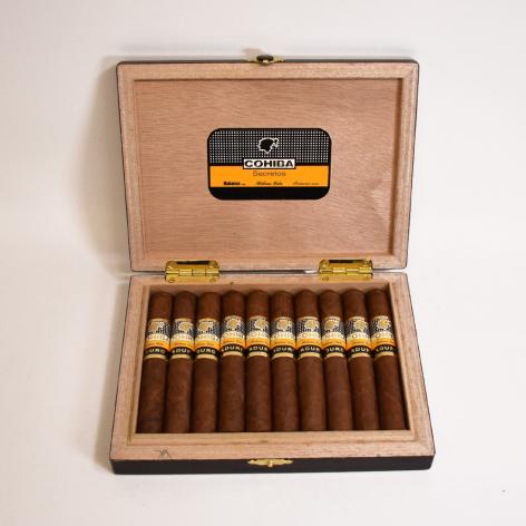 Lot 124 - Cohiba Maduro 5 Secretos