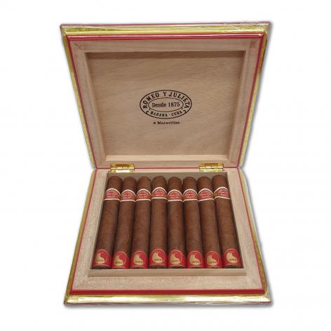 Lot 131 - Romeo y Julieta Maravillas 8