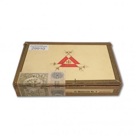 Lot 147 - Montecristo No. 4