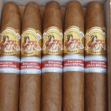 Lot 14 - La Gloria Cubana Britanicas Extra