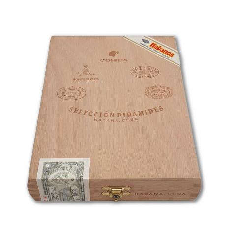 Lot 150 - Seleccion Piramides