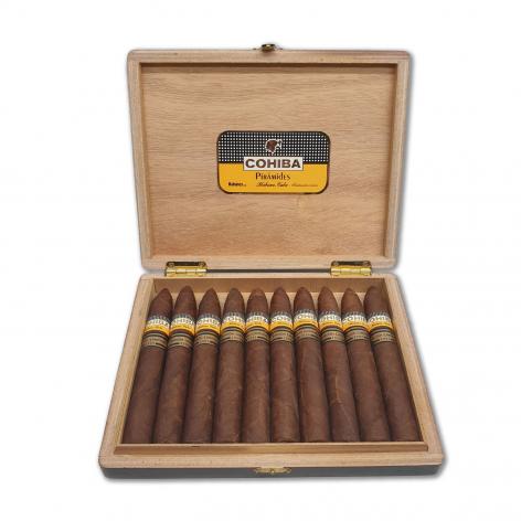 Lot 151 - Cohiba Piramides 