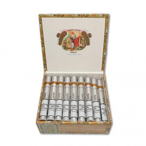 Lot 153 - Romeo y Julieta Churchills Anejados