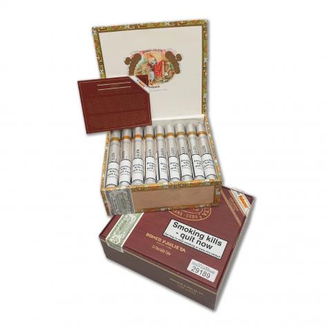 Lot 154 - Romeo y Julieta Churchills Anejados