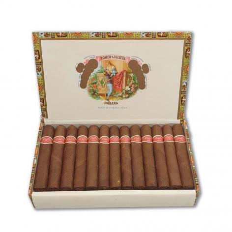 Lot 155 - Romeo y Julieta Exhibition No.4