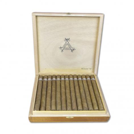 Lot 165 - Montecristo A