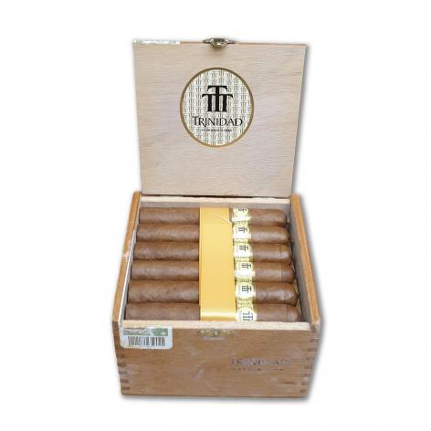 Lot 170 - Trinidad  Robustos T 