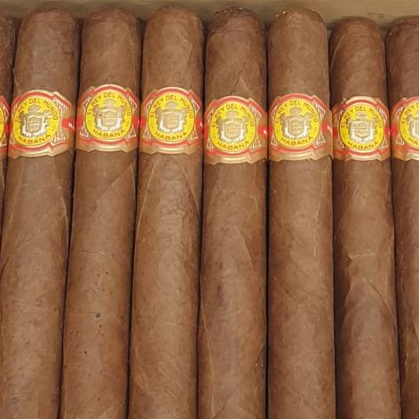 Lot 17 - El Rey Del Mundo Tainos