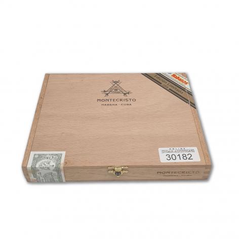 Lot 180 - Montecristo Sublimes 