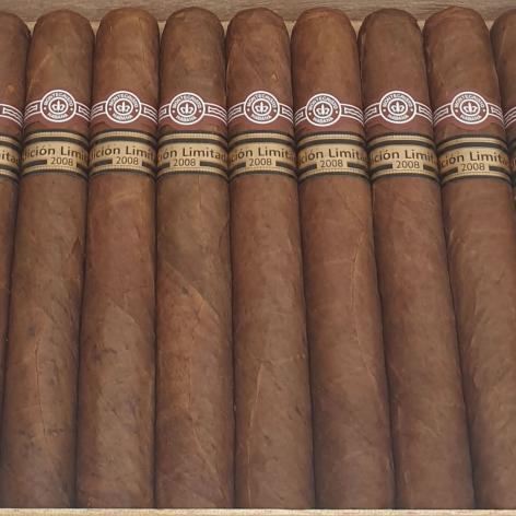 Lot 181 - Montecristo Sublimes 