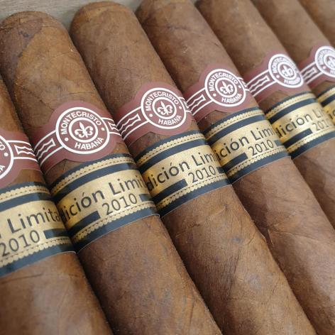 Lot 186 - Montecristo Grand Edmundo