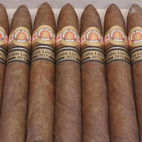 Lot 196 - Ramon Allones No. 2