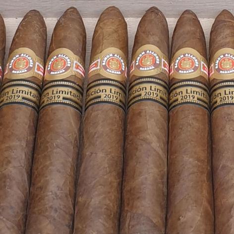 Lot 197 - Ramon Allones No. 2