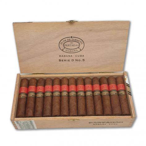 Lot 197 - Partagas Serie D No.5 