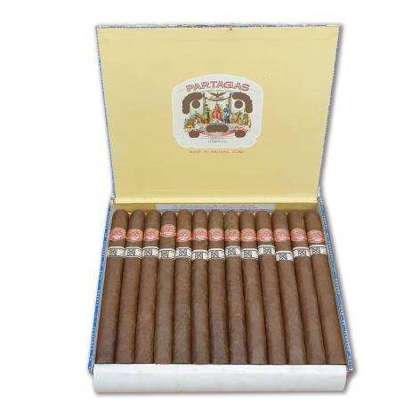 Lot 19 - Partagas Churchills de Luxe