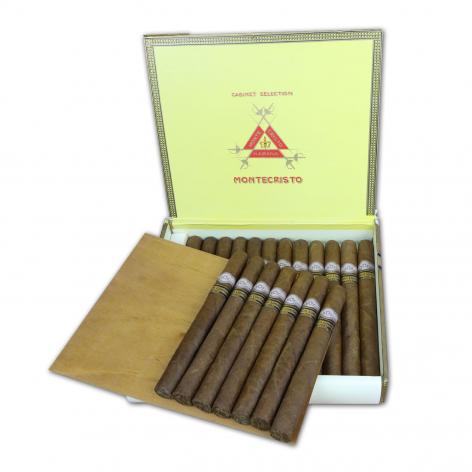 Lot 200 - Montecristo Double Coronas