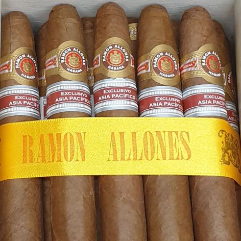 Lot 200 - Ramon Allones Celestiales Finos 