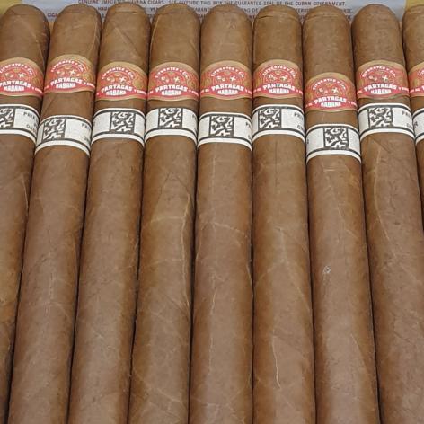 Lot 20 - Partagas Churchills de Luxe